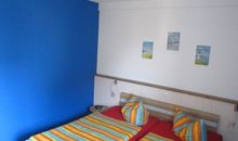 Doppelzimmer mit Gemeinschaftsbad für 2 Personen auf Rügen H4Zi4