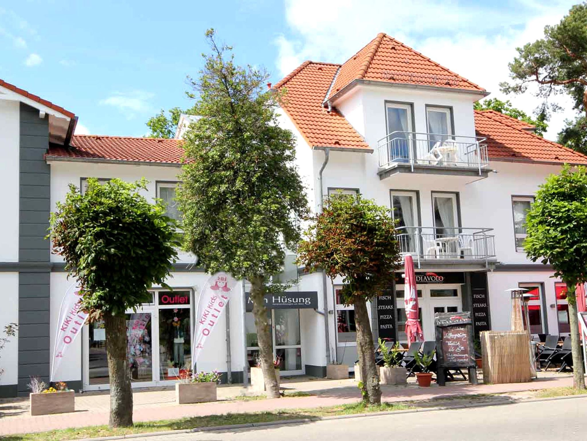 Schlafzimmer im Weitwinkel