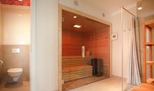 Badezimmer mit Sauna 1