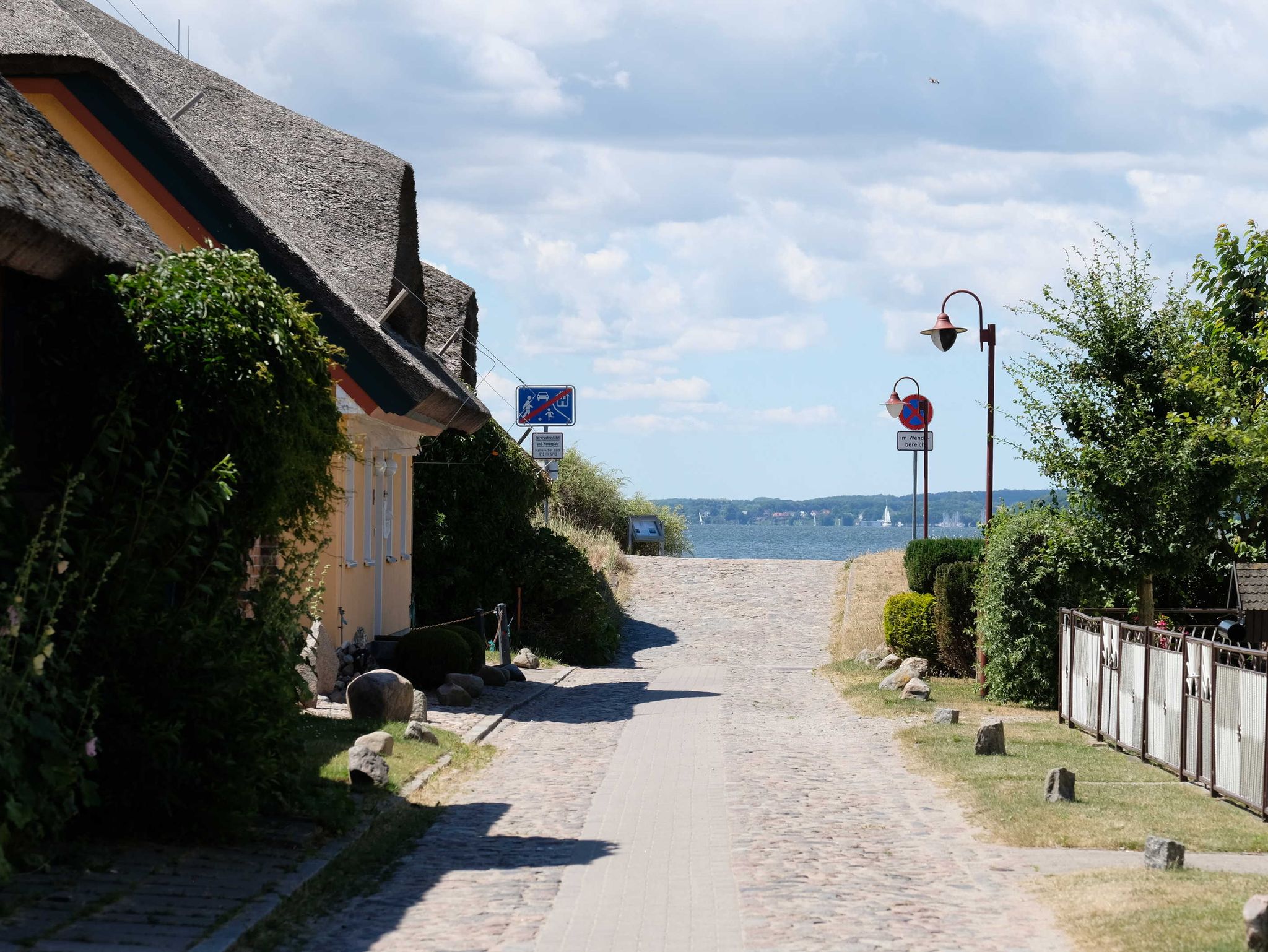 Zeltdachhaus mit Markise, W-LAN und Strandkorb