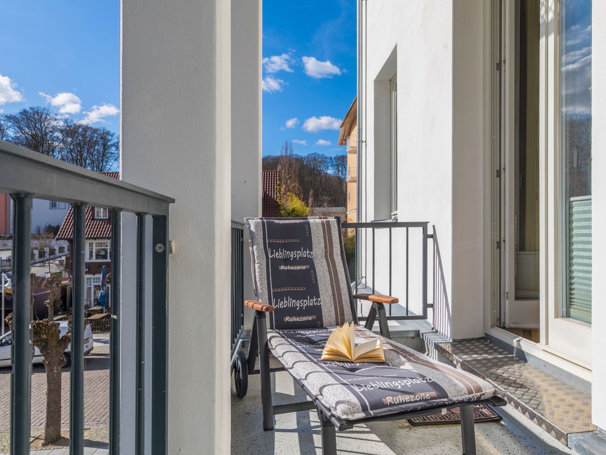 Villa Lindholm-Strandnähe -Balkon-im Zentrum von Binz/1