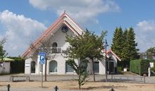 Reetgedecktes Ferienhaus in Ahrenshoop Terrasse