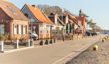 Promenade vor dem Haus