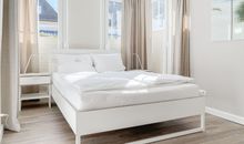 Schlafzimmer 1 mit Doppelbett