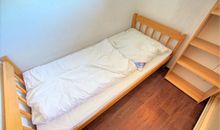 Kinderzimmer mit Einzelbett