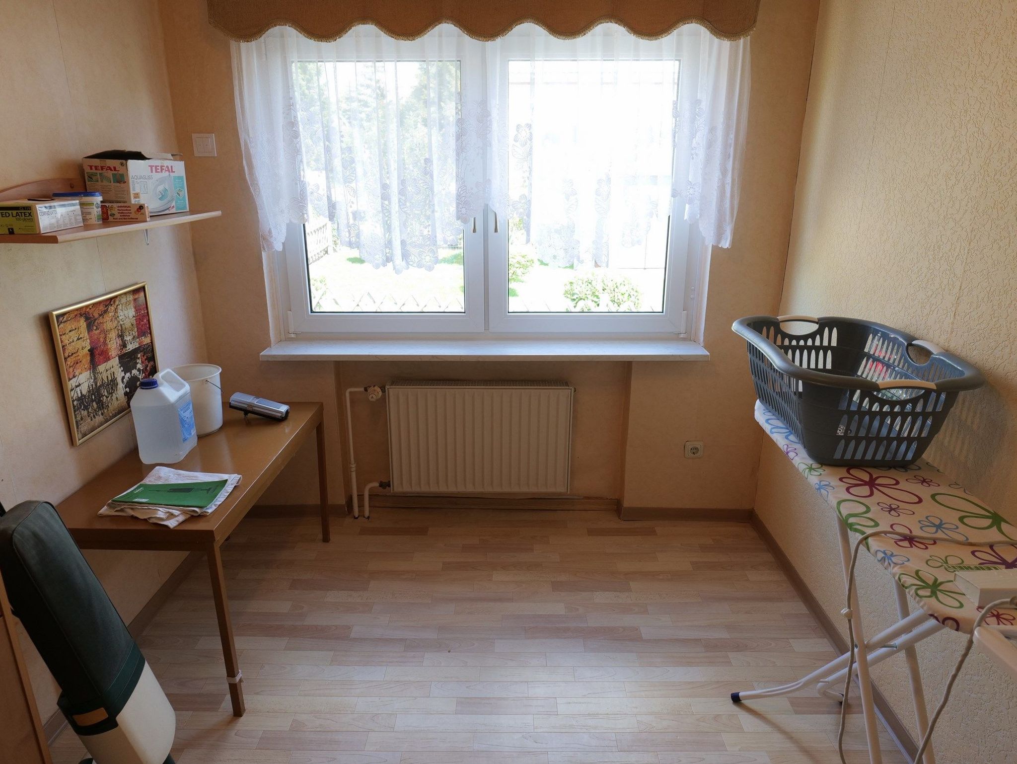 Schlafzimmer im Dachgeschoss mit Blick auf die Ostsee