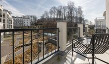 Balkon mit Blick in den ruhigen Innenhof Richtung Außenpool