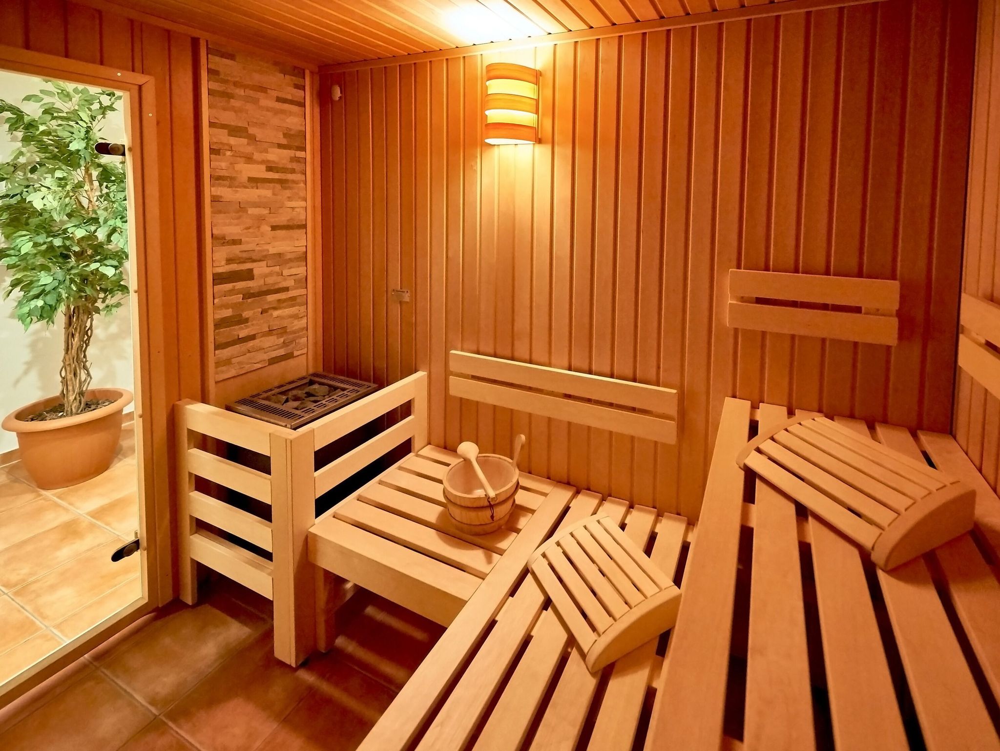 Gemeinschaftlicher Wellness- und Saunabereich im Vorderhaus