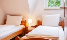 1.Schlafzimmer im 1.OG mit 2.Einzelbetten