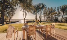 Watermark Usedom - Ferienhaus Welle - Terrasse mit Panorama-Wasserblick