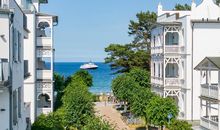 Blick von der Veranda der Villa Meernixe auf die blaue Ostsee