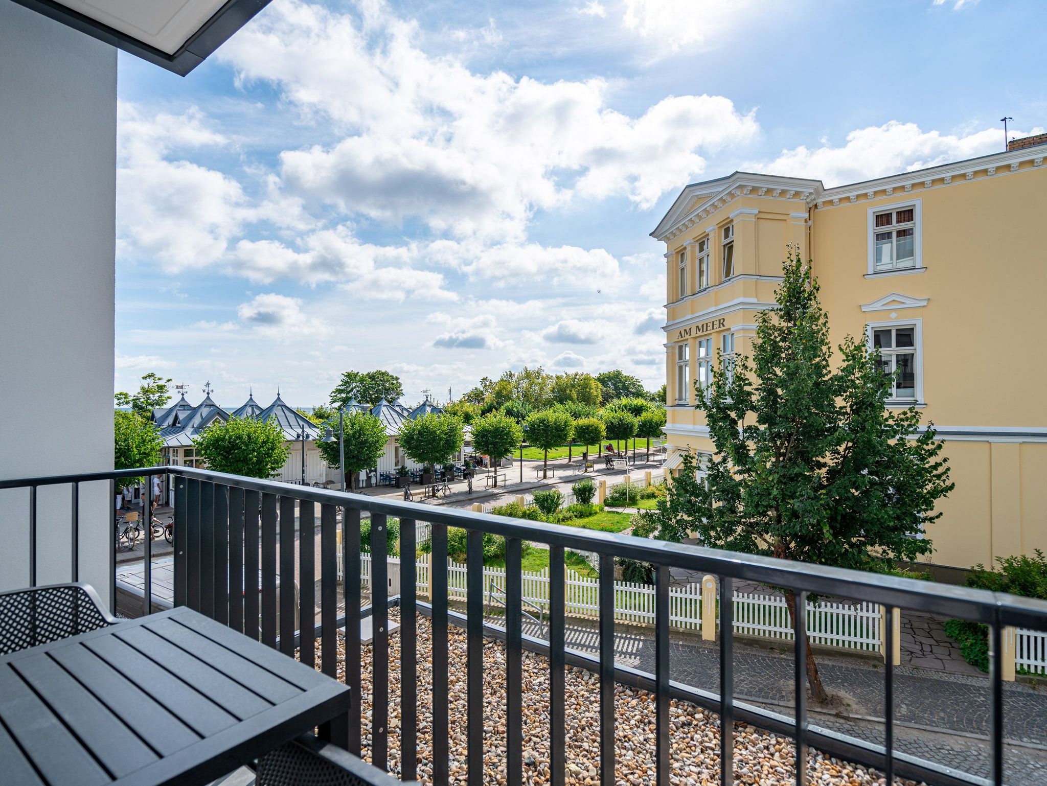 Mobilierte Gartenterrasse