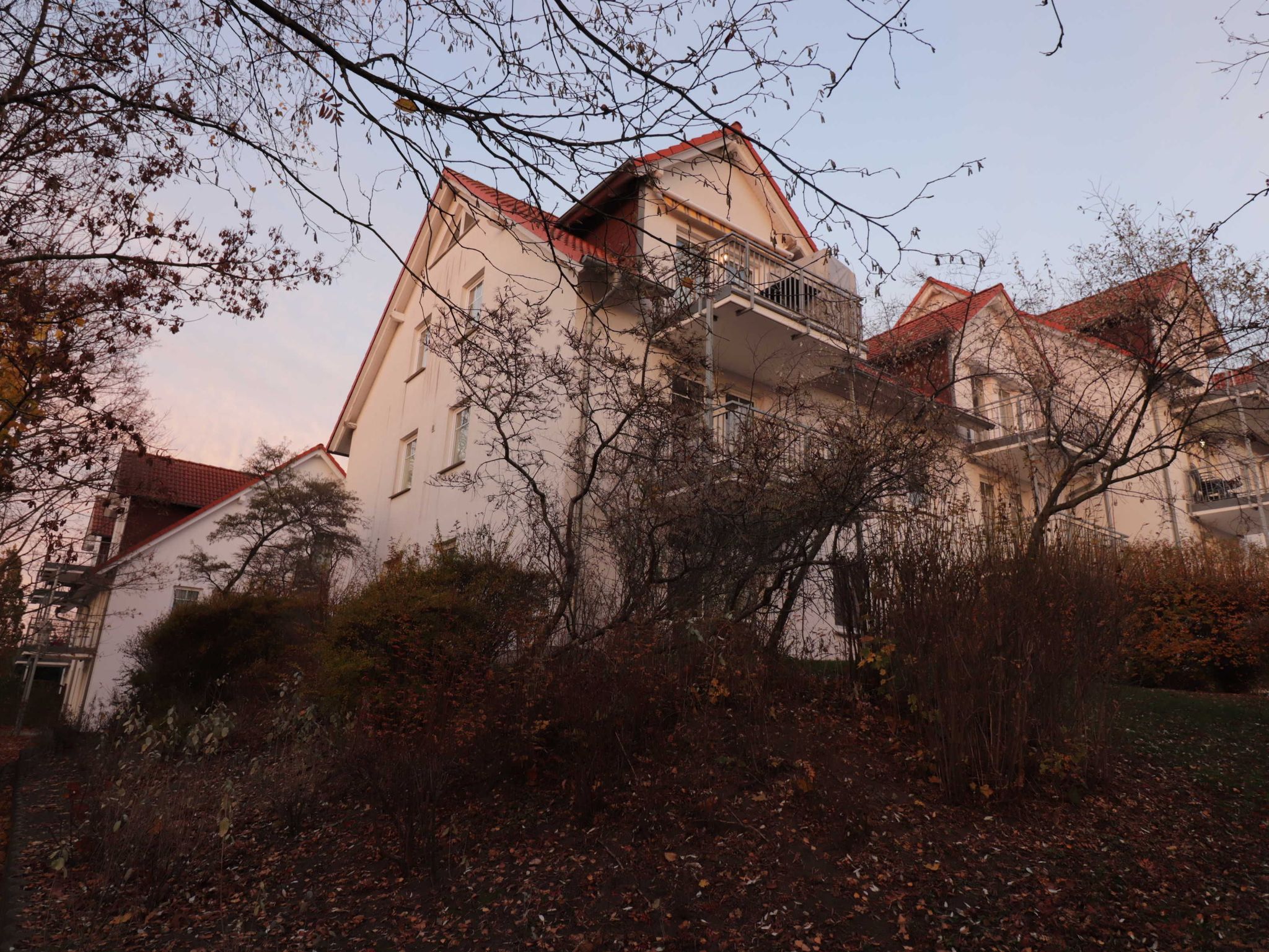 Die Sitzecke auf dem Hof