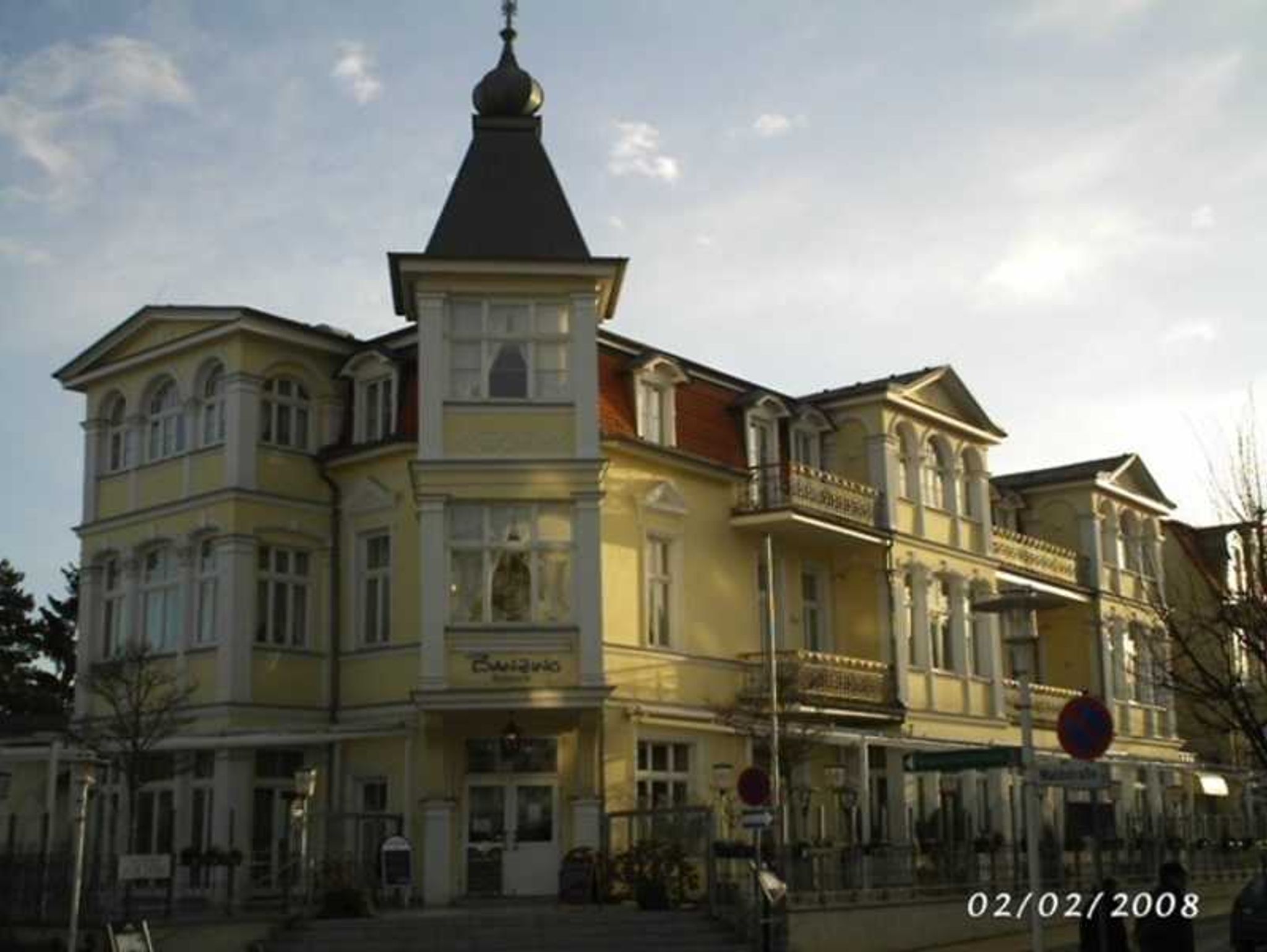 Außenansicht Ferienhaus mit 2 separaten Wohnungen (Terrasse oder Balkon)