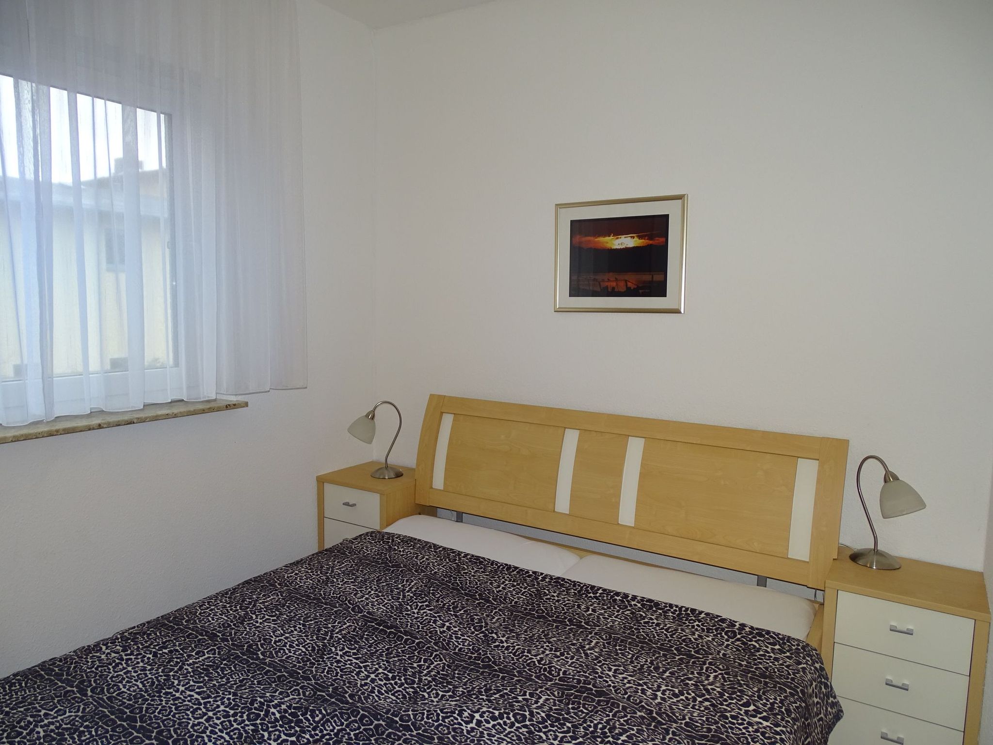 Schlafzimmer mit Doppelbett