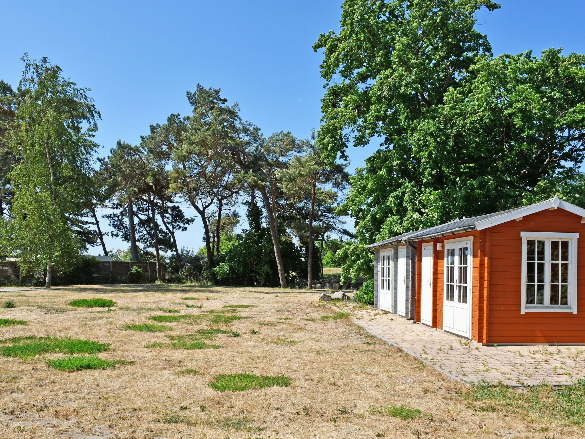 Parkplatz unterm Carport