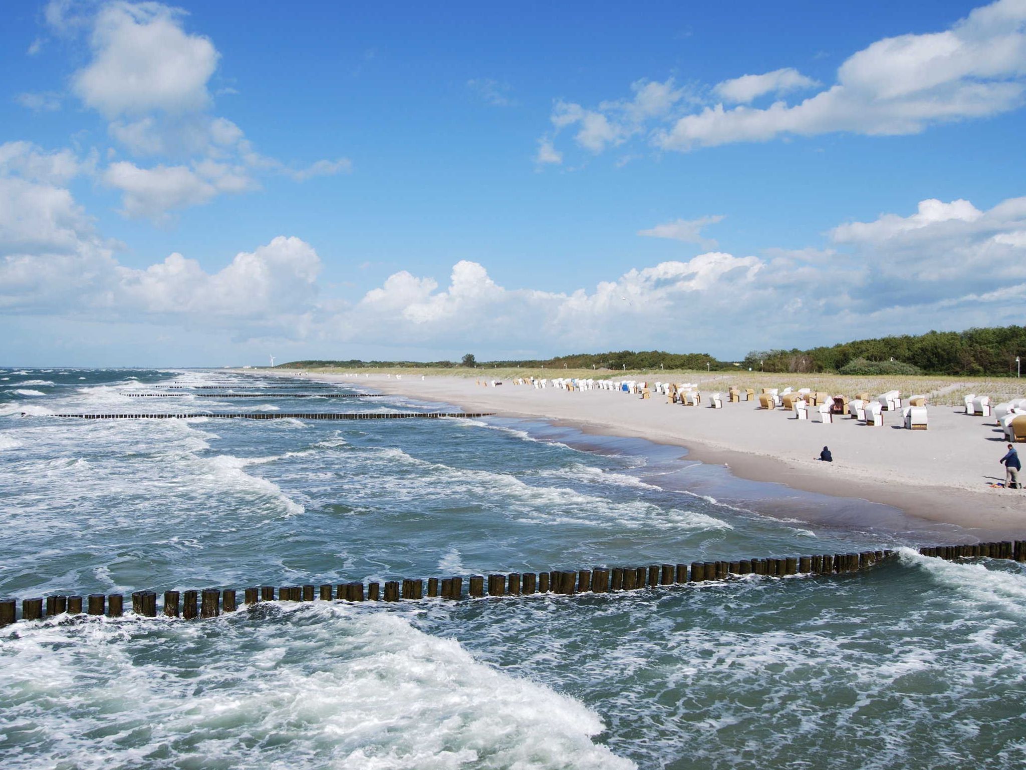 ruhig gelegene Ferienhäuser am Selliner See