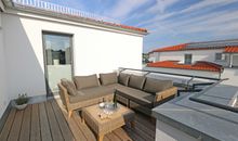 bestuhlte Dachterrasse