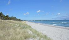 Blick vom Strand auf die Villa Stranddistel