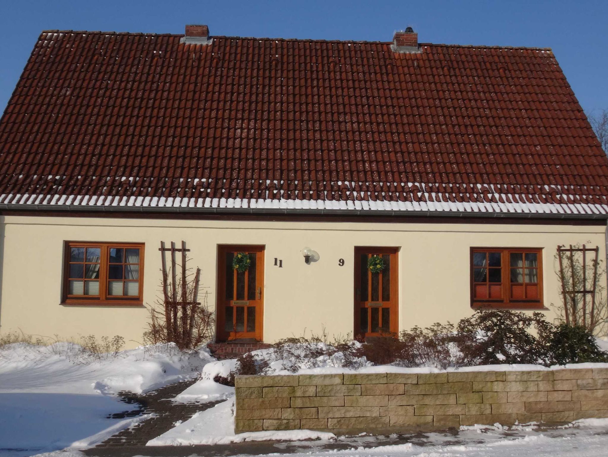 Das Haus Störtebeker von außen  - Haupt- und Hinterhaus