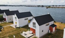 Ferienhaus Lieblingsplatz  by Seeblick Ferien ORO, direkte Wasserlage,Sauna