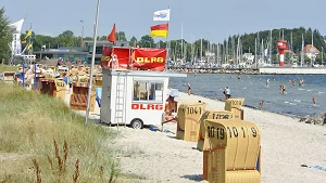 Rettungsschwimmer am Strand