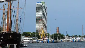Leuchtturm Travemünde ältestes Leuchtfeuer an der Ostsee